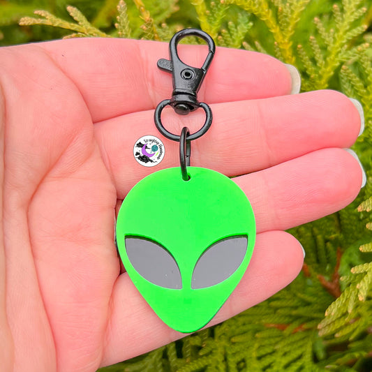 XL Alien Swivel Clasp Stitch Markers/Keychain