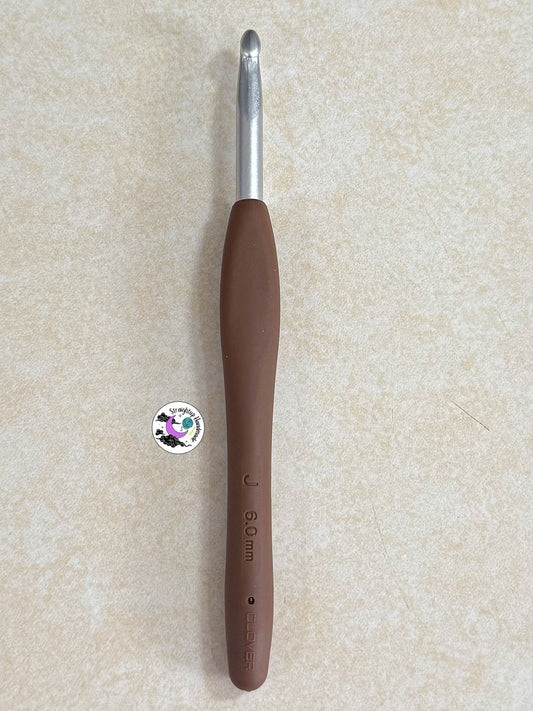 Clover Amour J/6mm crochet hook